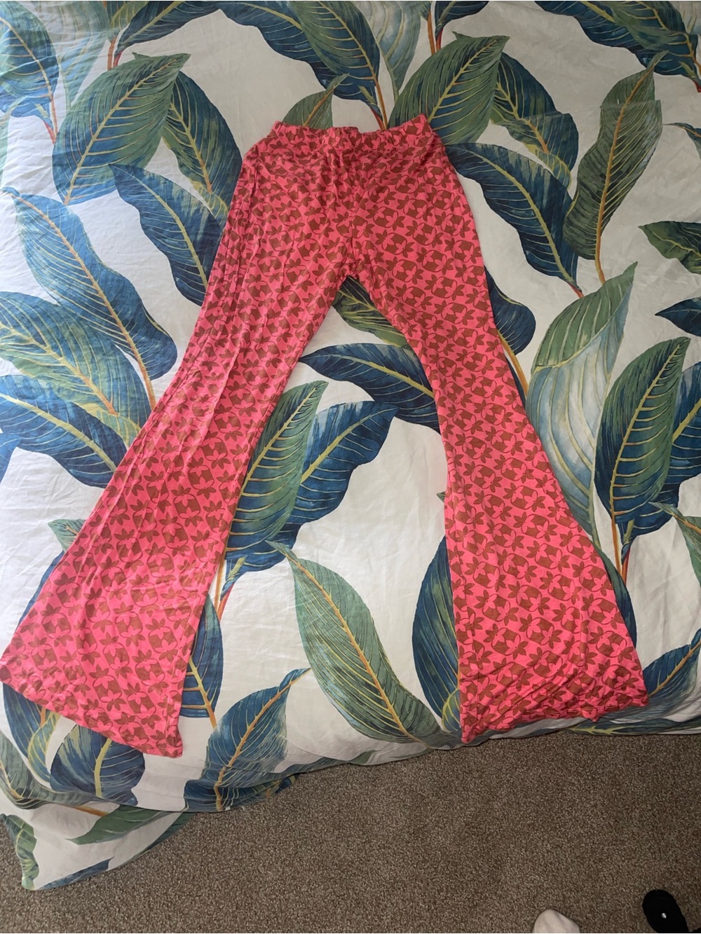 Billabong Pink Patterned Bell-Bottom Pants Soft